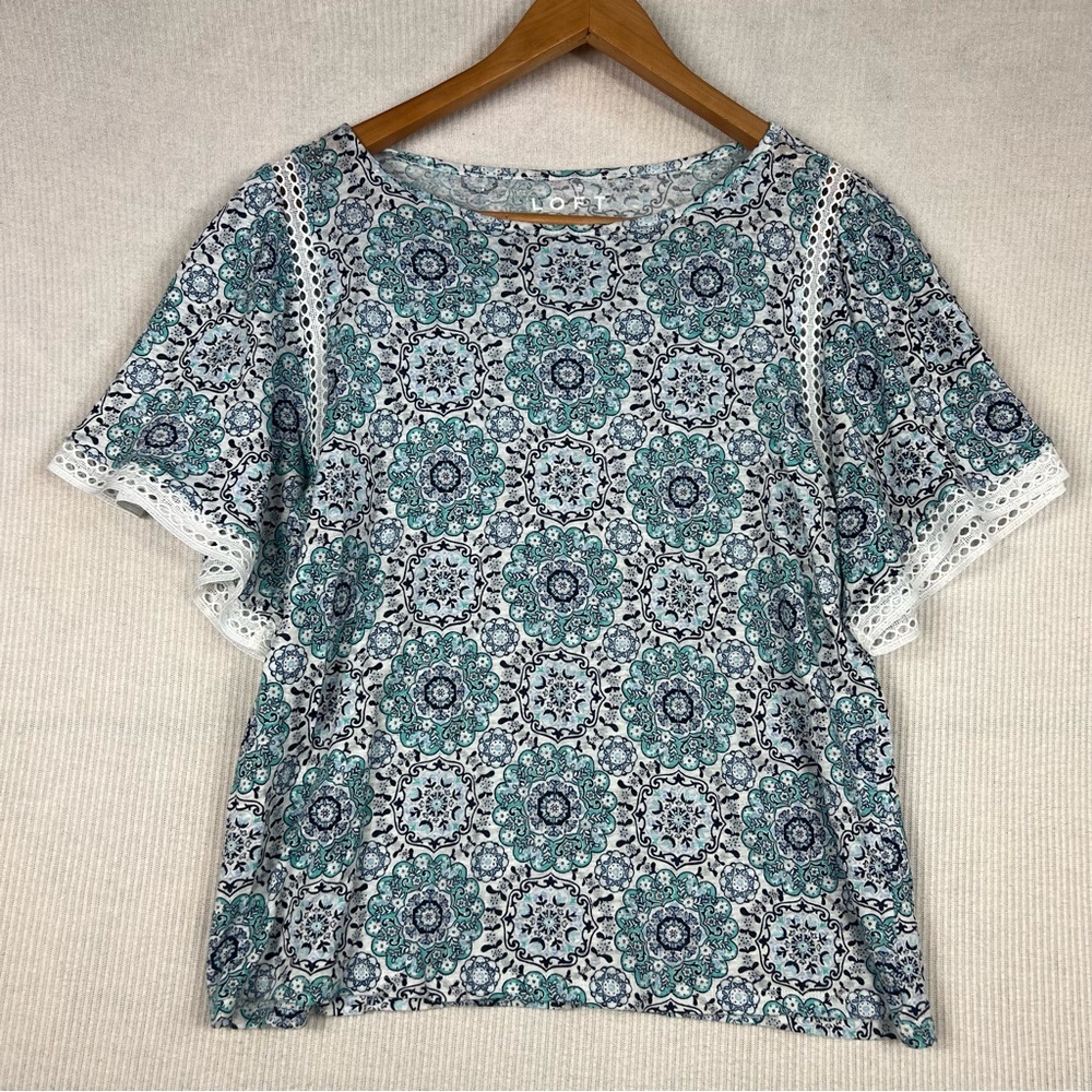 LOFT 100% Linen Medallion Print Lace Trim Top Size M Boho Spring Eyelet Coastal